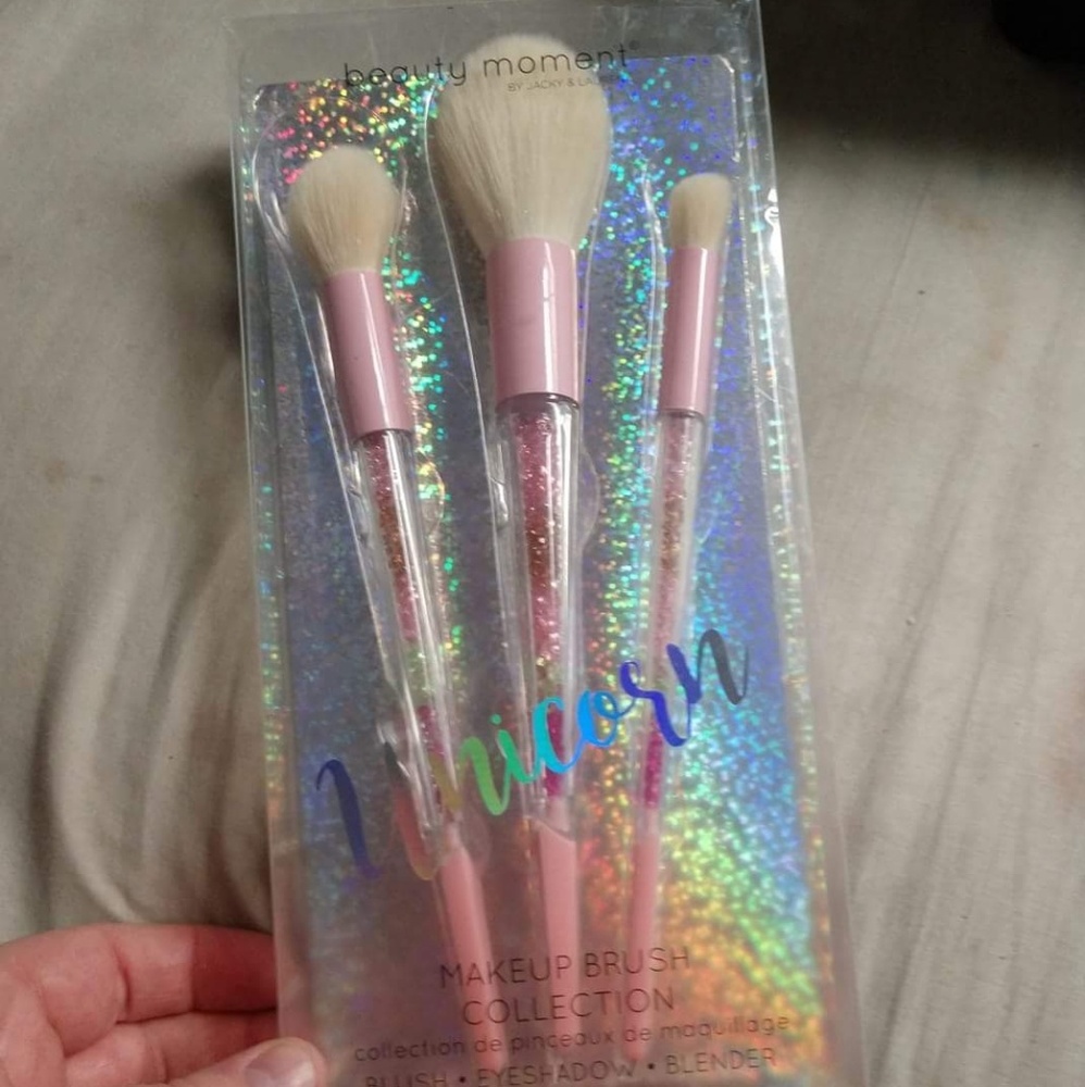 Unicorn trio brush set